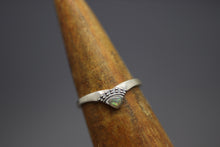 V-Shaped Bali Cremation Ring