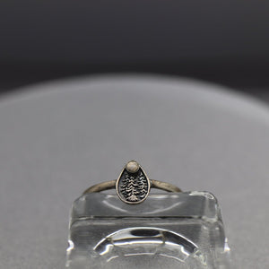 Dainty Tree Cremation Ring