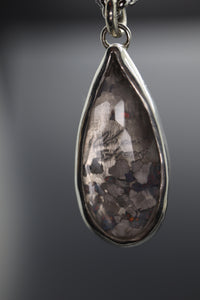 "Kaleidoscope" Cremation Necklaces - Ashes Move Freely Under Your Choice of Stone!