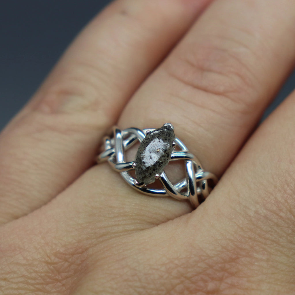 Sterling Silver Celtic Cremation Ash Ring - Ashley Lozano Jewelry