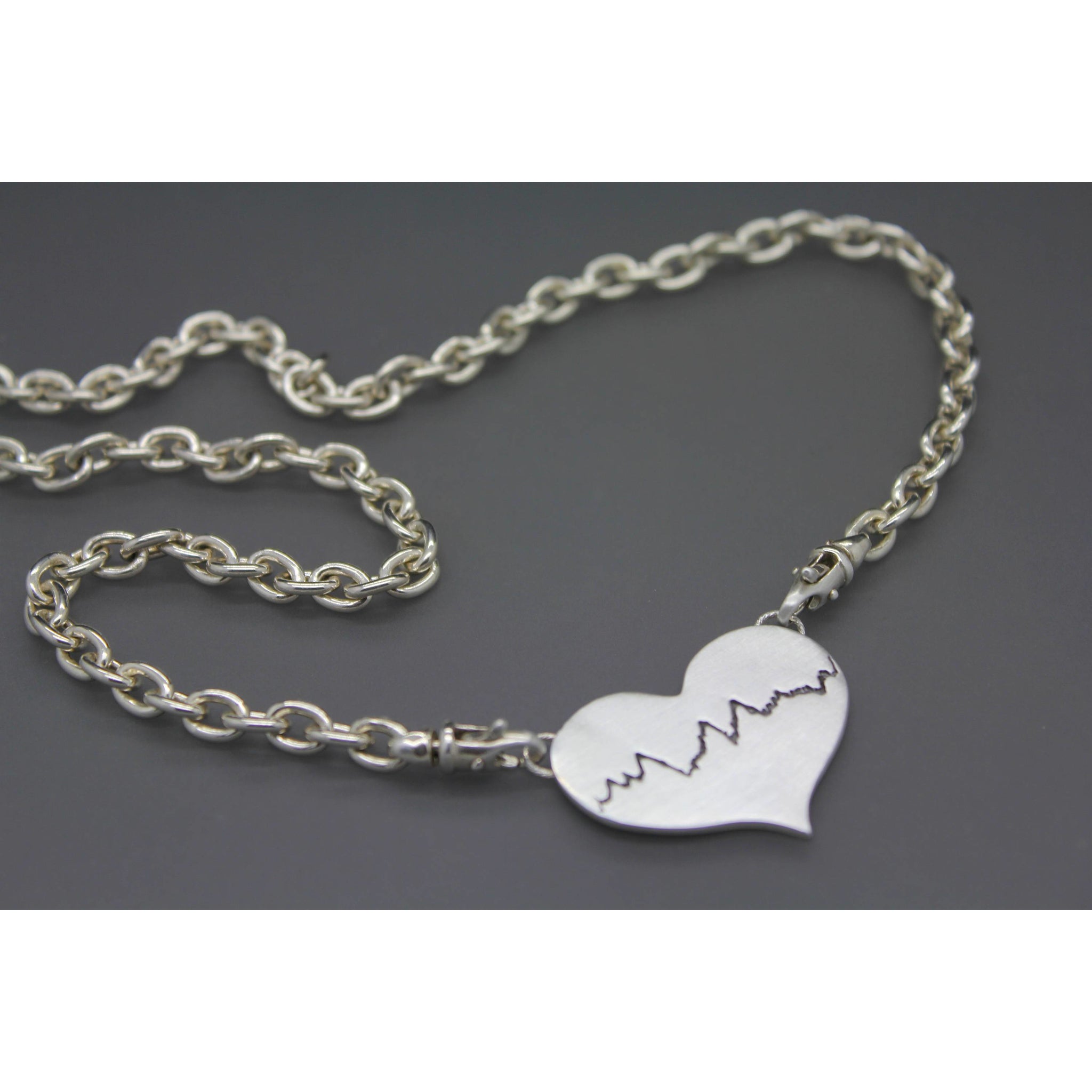 925 STERLING SILVER NECKLACE WITH EKG HEARTBEAT PENDANT SET IN SPARKLI – Erok Designs 925 STERLING SILVER NECKLACE WITH EKG HEARTBEAT PENDANT SET IN SPARKLI – Erok Designs
